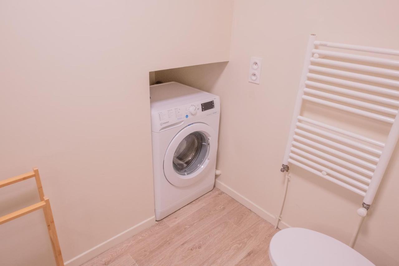 Machouart Le Duplex -Parking Gratuit Equipee Commodites- Aubervilliers Exterior foto